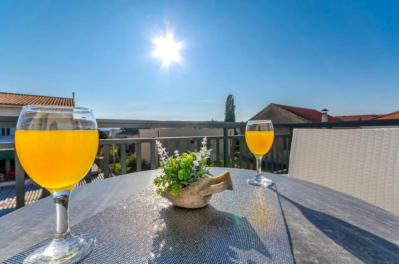 All Saints Suites B&B Kastela Kastel Stafilic 3*,  Croatia