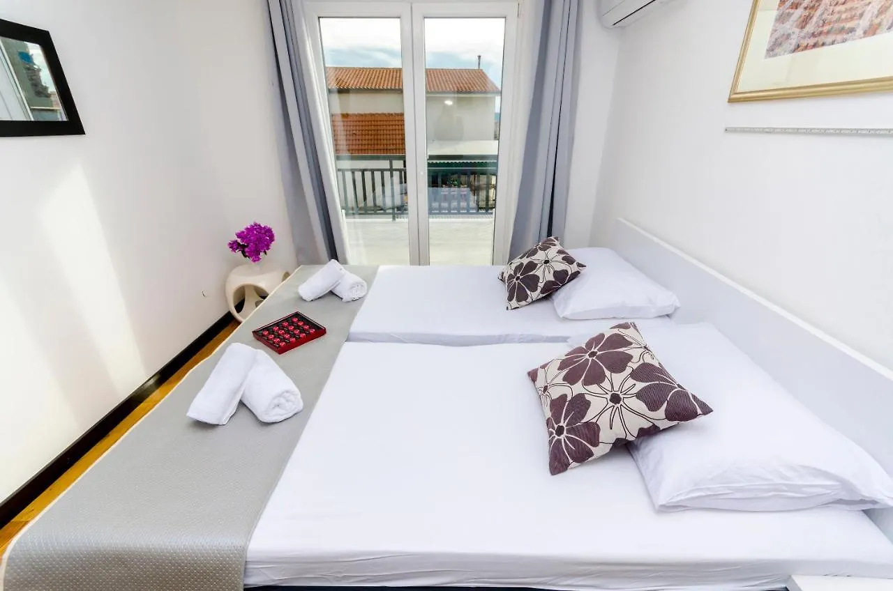 All Saints Suites B&B Kastela Kastel Stafilic Guest house