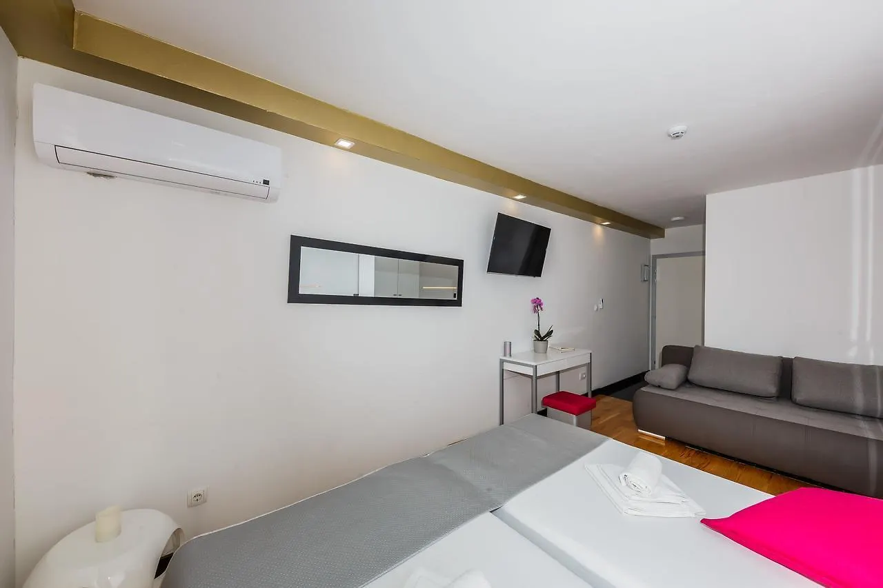 All Saints Suites B&B Kastela Kastel Stafilic Guest house